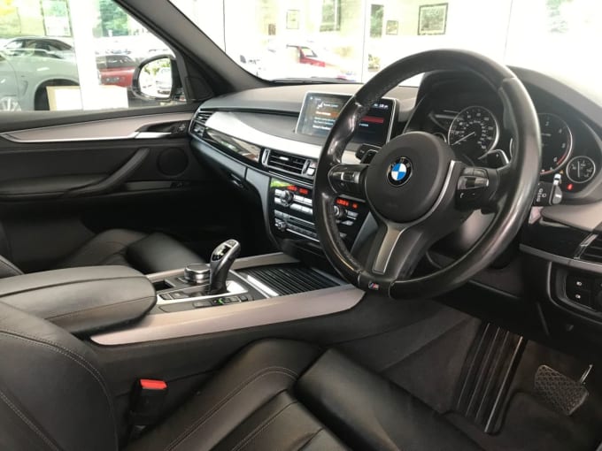 2025 BMW X5