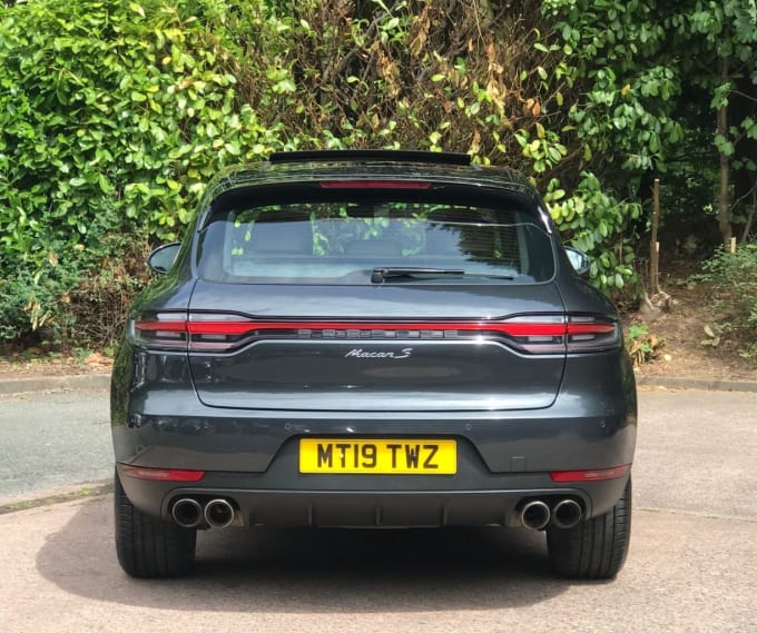 2025 Porsche Macan
