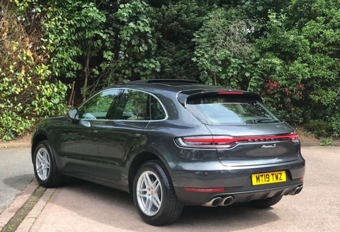 2025 Porsche Macan