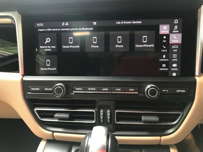 2025 Porsche Macan