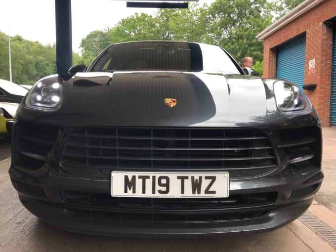 2025 Porsche Macan