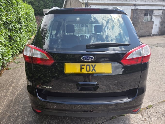 2025 Ford Grand C-max