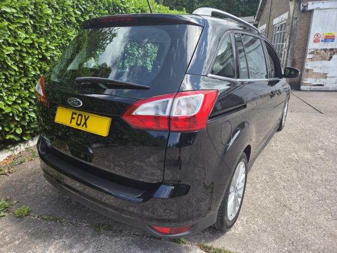2025 Ford Grand C-max