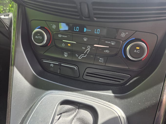 2025 Ford Grand C-max