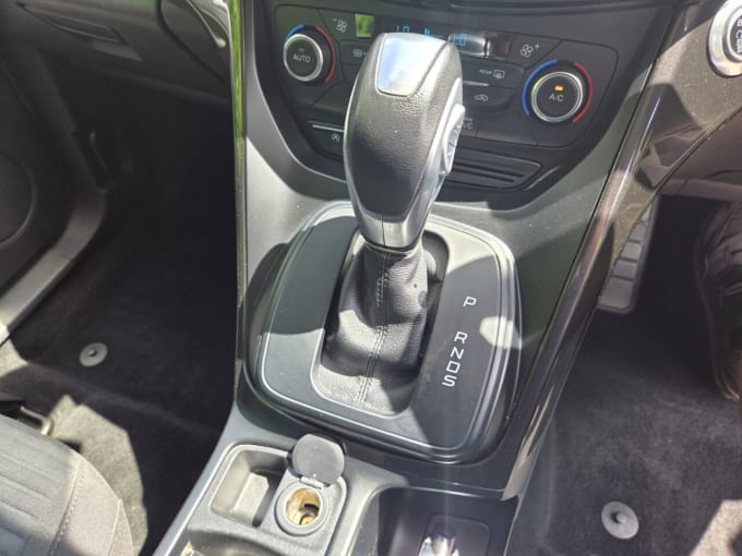 2025 Ford Grand C-max