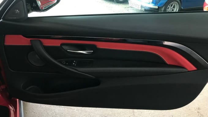 2025 BMW M4