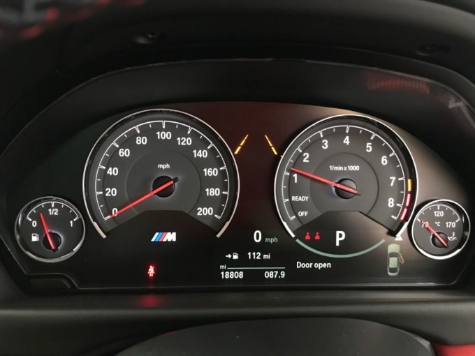 2025 BMW M4
