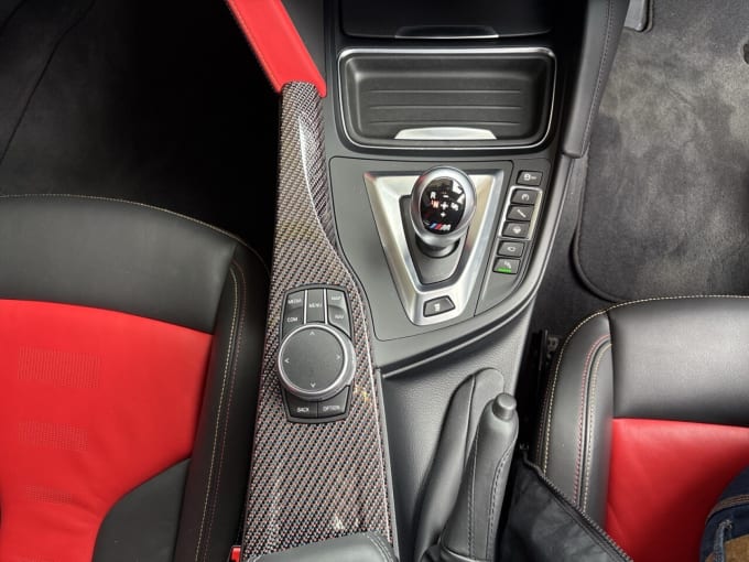 2025 BMW M4