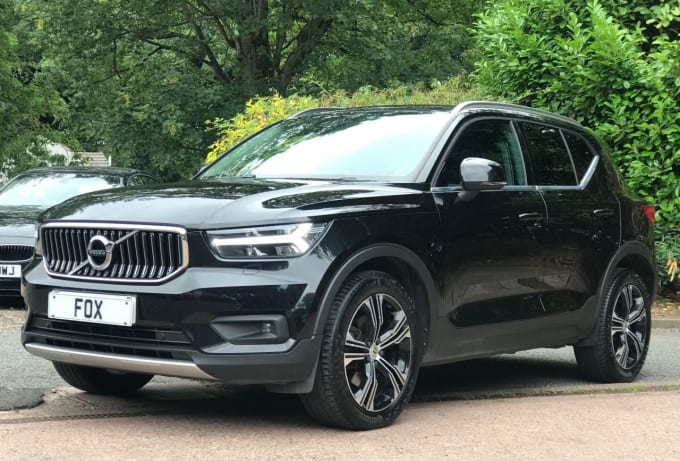 2025 Volvo Xc40