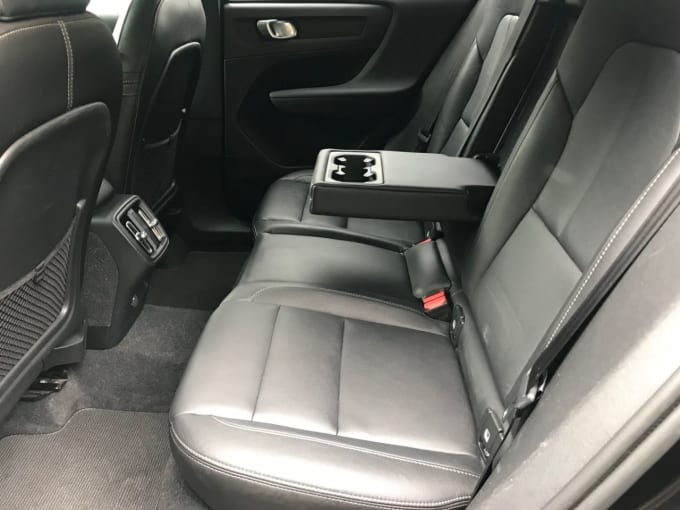 2025 Volvo Xc40