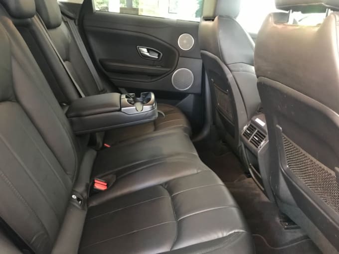 2025 Land Rover Range Rover Evoque
