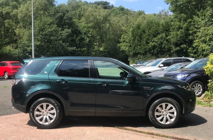 2025 Land Rover Discovery Sport
