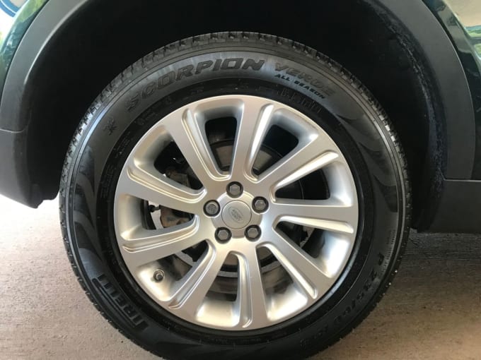 2025 Land Rover Discovery Sport