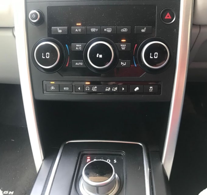 2025 Land Rover Discovery Sport