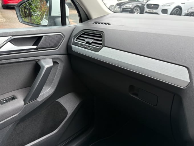 2025 Volkswagen Tiguan