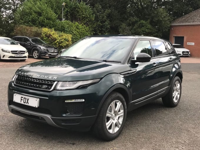 2025 Land Rover Range Rover Evoque