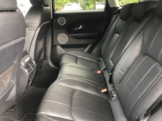 2025 Land Rover Range Rover Evoque