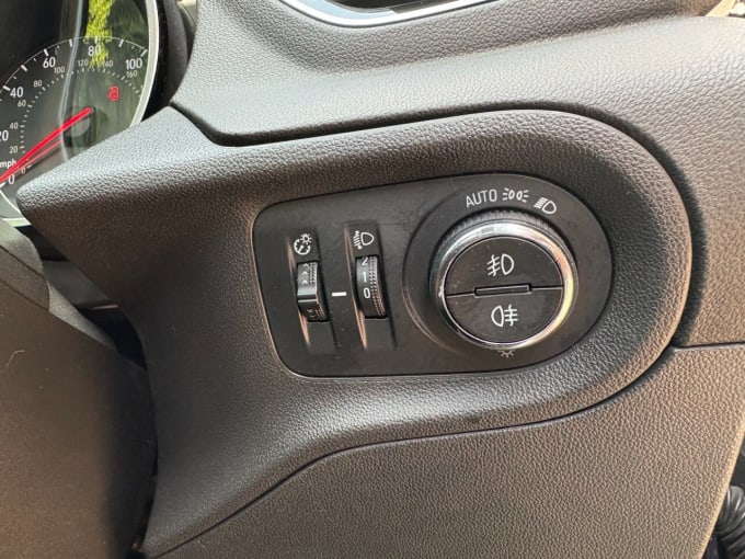 2025 Vauxhall Grandland X