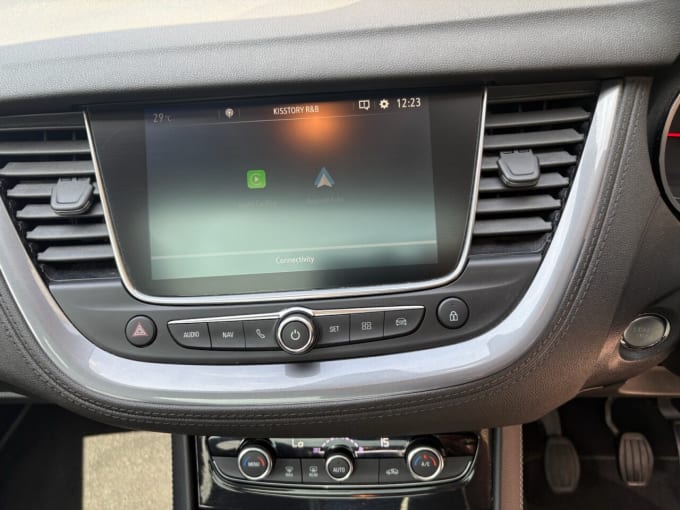 2025 Vauxhall Grandland X