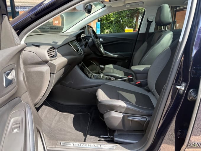 2025 Vauxhall Grandland X