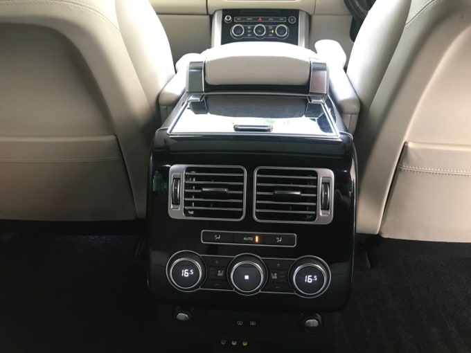 2025 Land Rover Range Rover