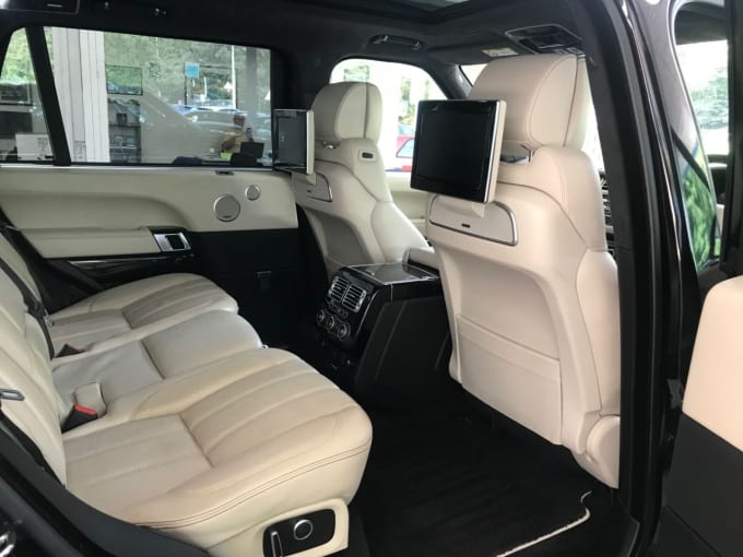 2025 Land Rover Range Rover