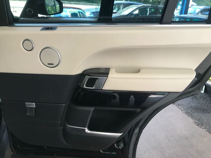 2025 Land Rover Range Rover