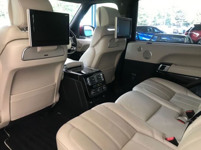 2025 Land Rover Range Rover
