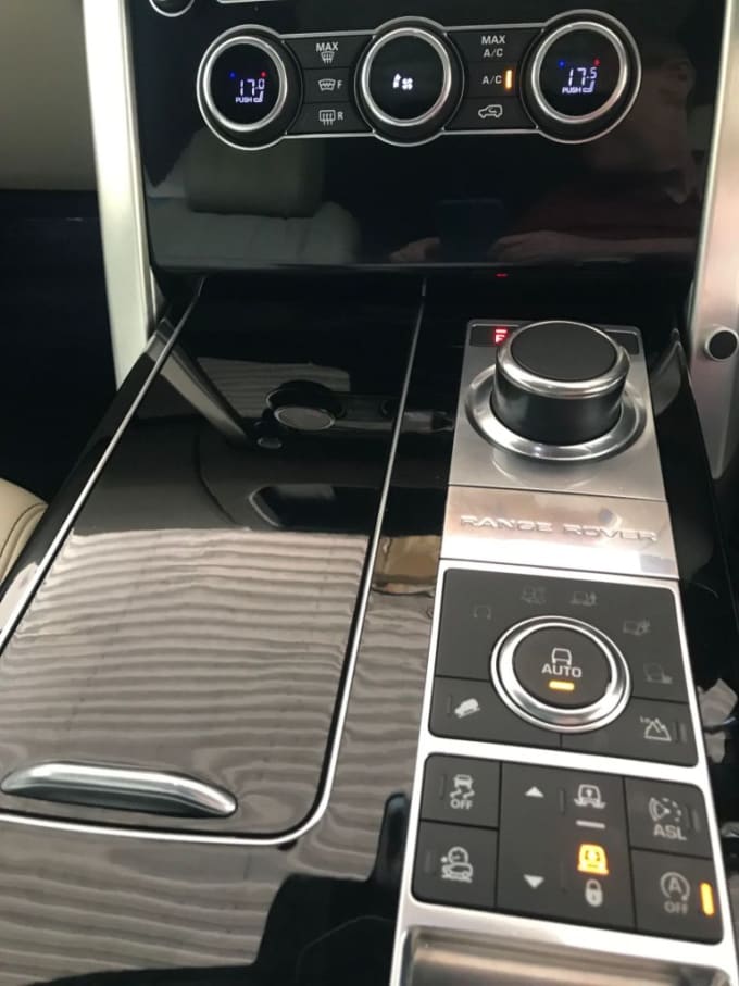 2025 Land Rover Range Rover