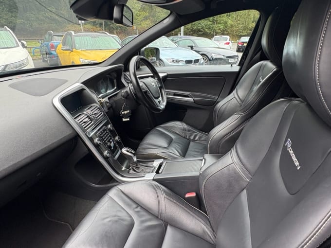 2025 Volvo Xc60