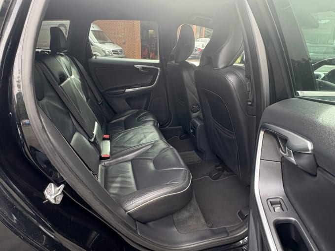 2025 Volvo Xc60
