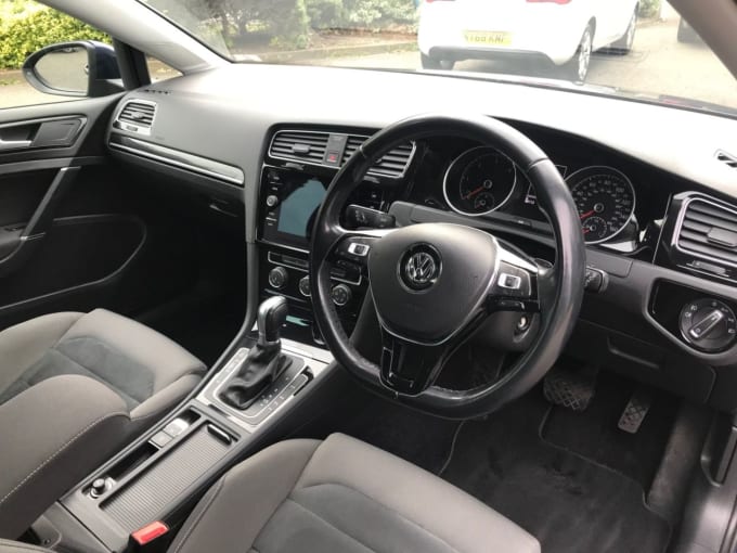 2025 Volkswagen Golf