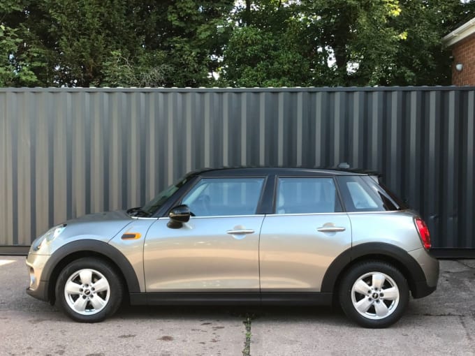 2025 Mini Hatch