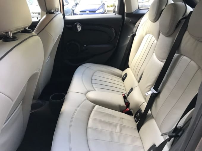 2025 Mini Hatch