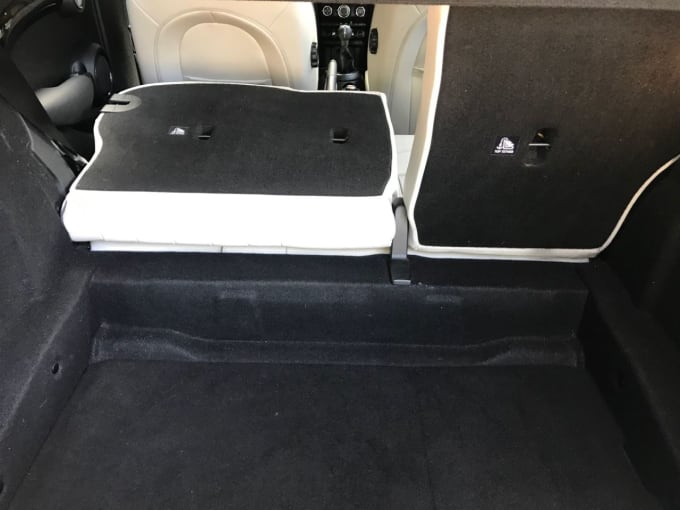 2025 Mini Hatch