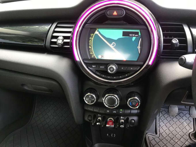2025 Mini Hatch
