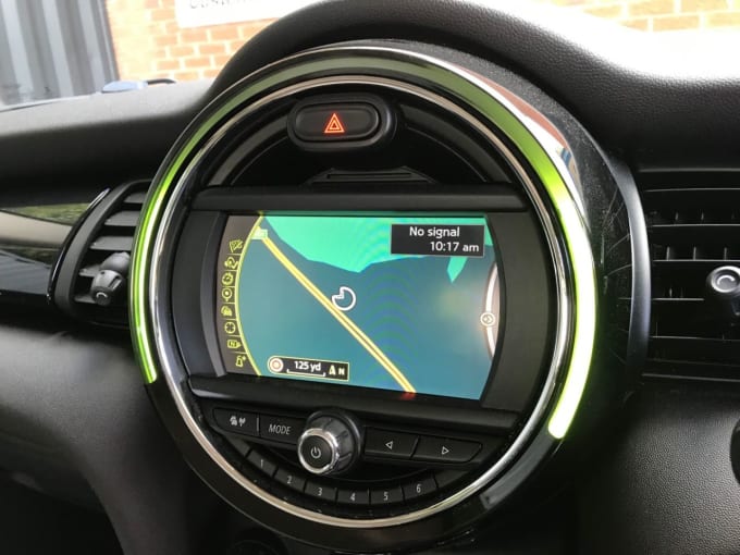 2025 Mini Hatch