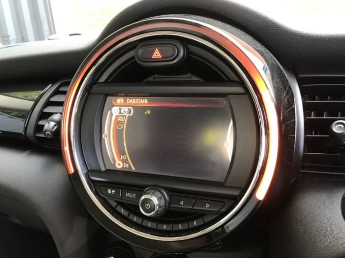 2025 Mini Hatch