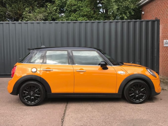 2025 Mini Hatch