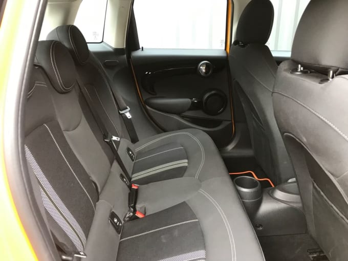2025 Mini Hatch