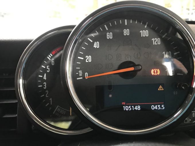 2025 Mini Hatch