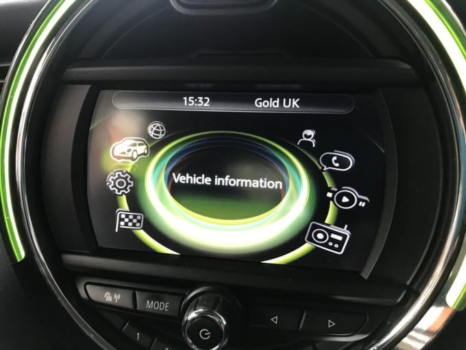 2025 Mini Hatch