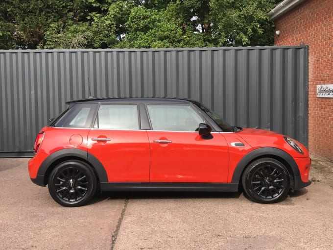 2025 Mini Hatch
