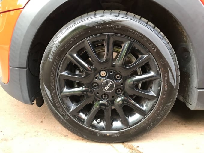 2025 Mini Hatch