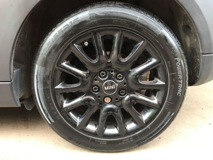2025 Mini Hatch