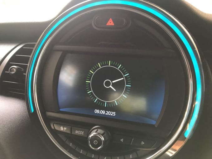 2025 Mini Hatch