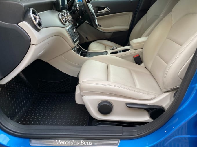 2017 Mercedes Gla-class