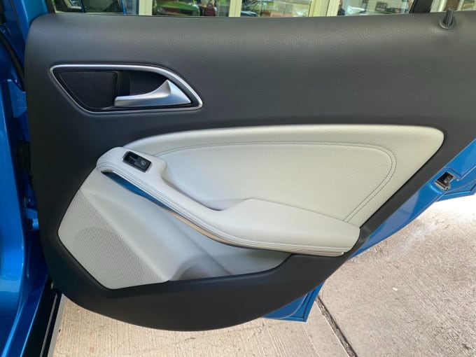 2017 Mercedes Gla-class