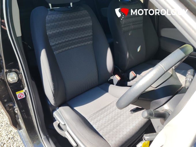 2016 Toyota Yaris