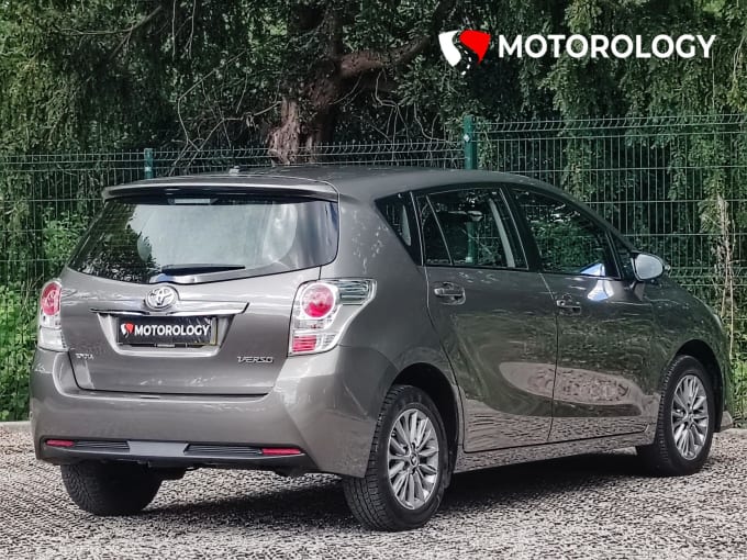 2016 Toyota Verso